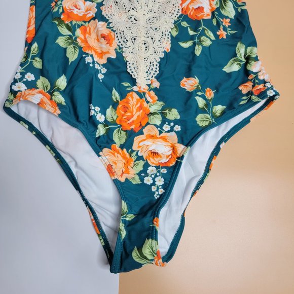 CUPSHE Women's Ladies Vintage Lace Bikini Sets Beach Swimwear size Large NWT - Picture 6 of 14